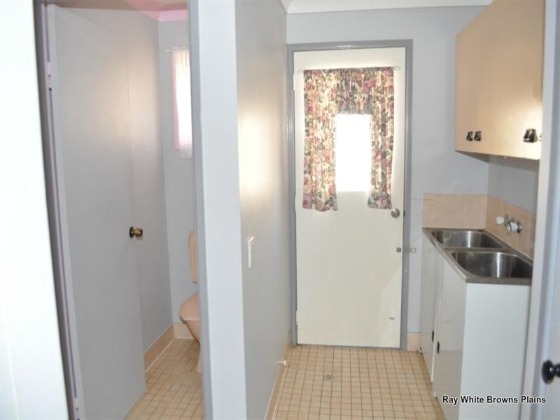 6 Piper Court, Boronia Heights QLD 4124