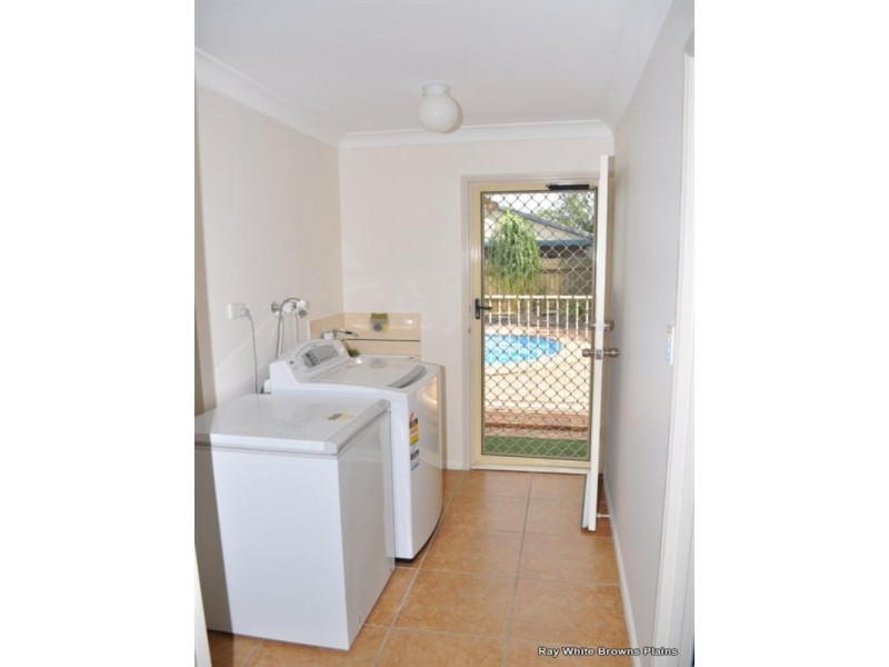5 Kookaburra Court, Loganlea QLD 4131