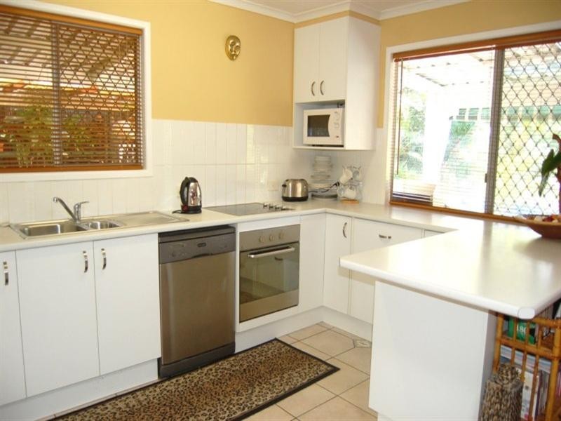 8 Birch Street, Marsden QLD 4132