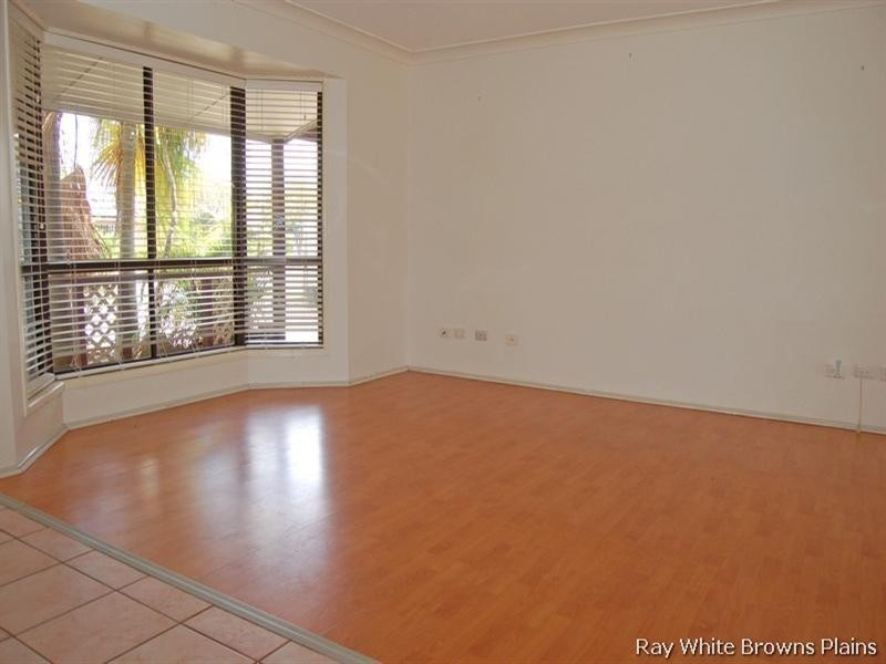 25 Oakdale Street, Browns Plains QLD 4118