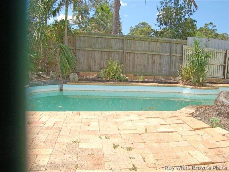 25 Oakdale Street, Browns Plains QLD 4118