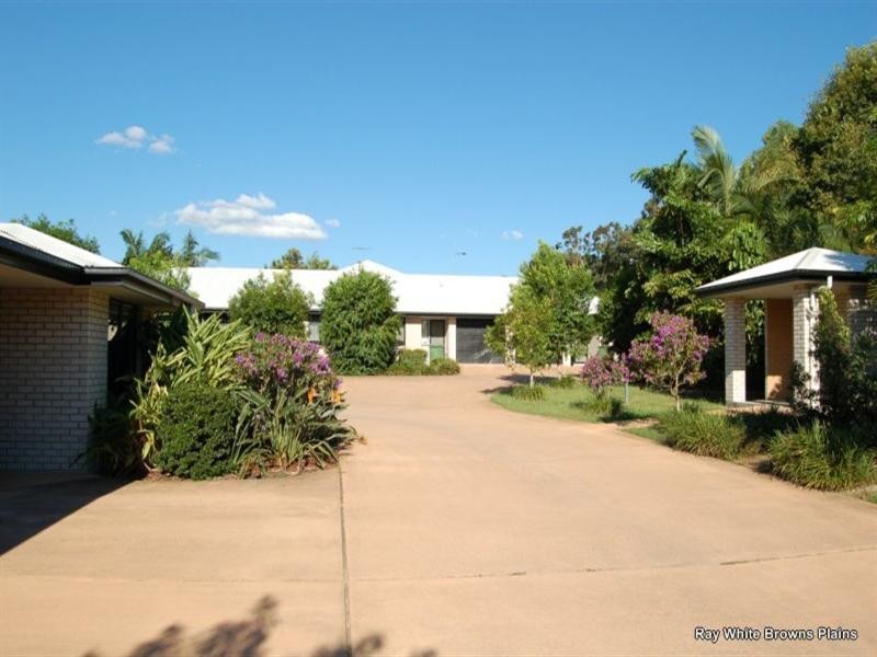 11/8 Shareece Court, Crestmead QLD 4132