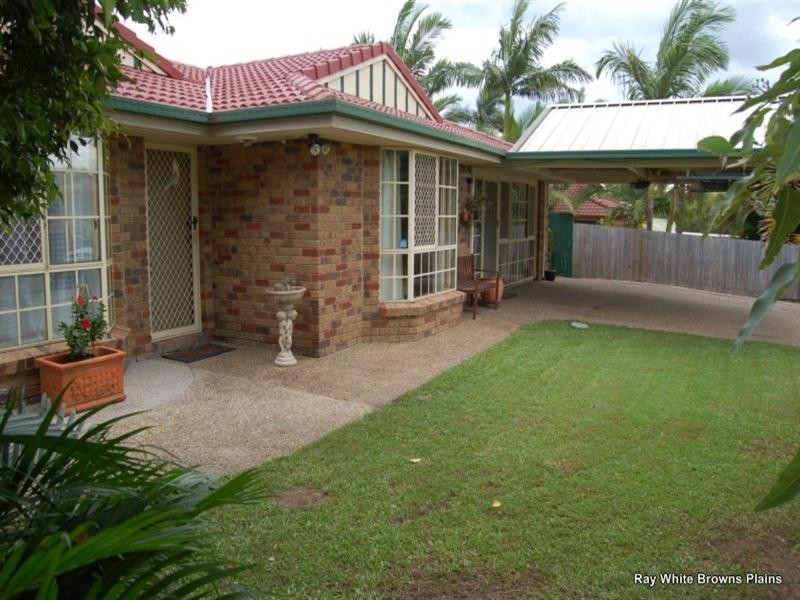 43 Benjamina Circuit, Regents Park QLD 4118