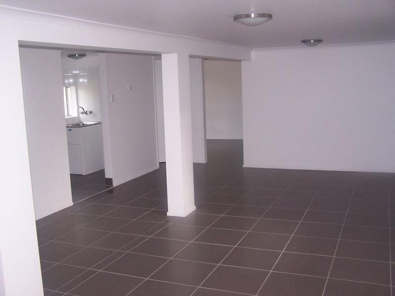 Regents Park QLD 4118