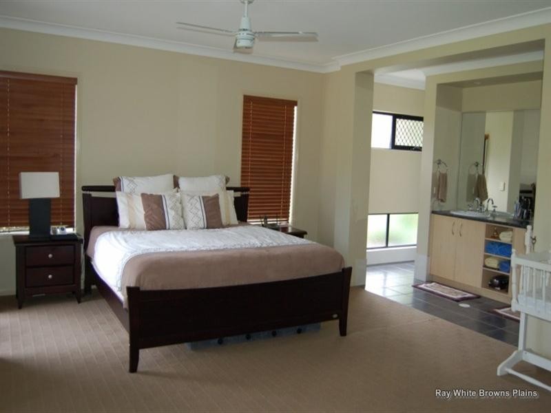 Boronia Heights QLD 4124