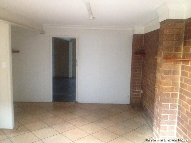 8 Princess Street, Marsden QLD 4132