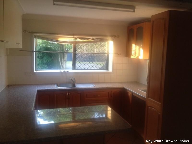 8 Princess Street, Marsden QLD 4132