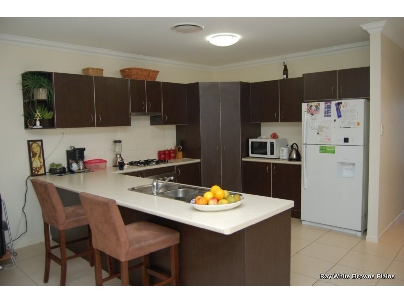 14 Eric Court, Hillcrest QLD 4118