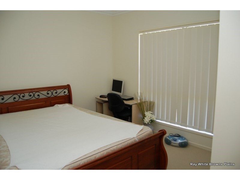 14 Eric Court, Hillcrest QLD 4118