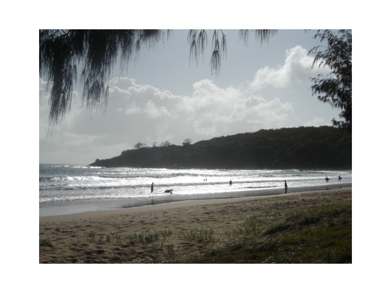 8 Sunset Drive, Agnes Water QLD 4677