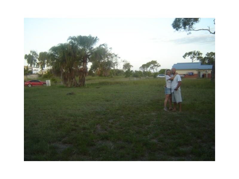 8 Sunset Drive, Agnes Water QLD 4677