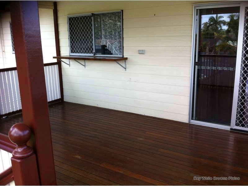 73 Begonia Street, Browns Plains QLD 4118