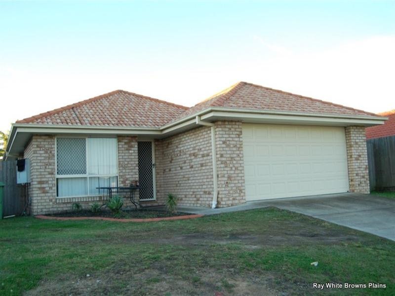 32 Elcock Avenue, Crestmead QLD 4132