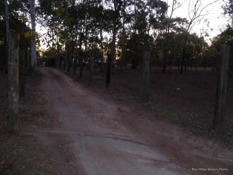 North Maclean QLD 4280