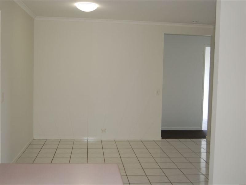 Regents Park QLD 4118