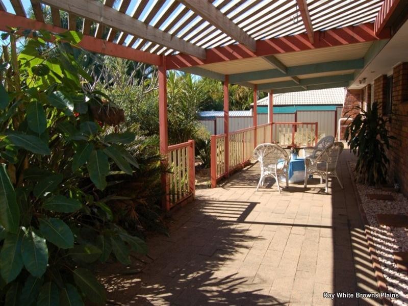 8 Antlia Street, Regents Park QLD 4118