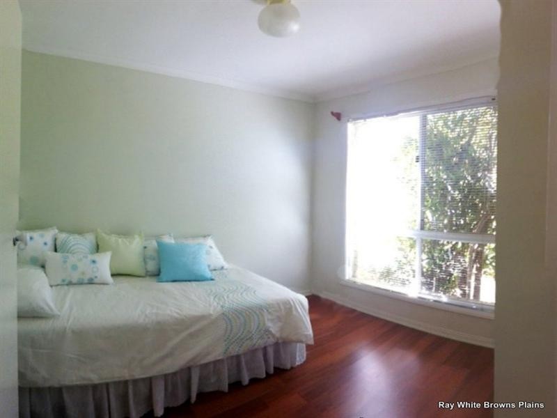 132 Mackellar Drive, Boronia Heights QLD 4124