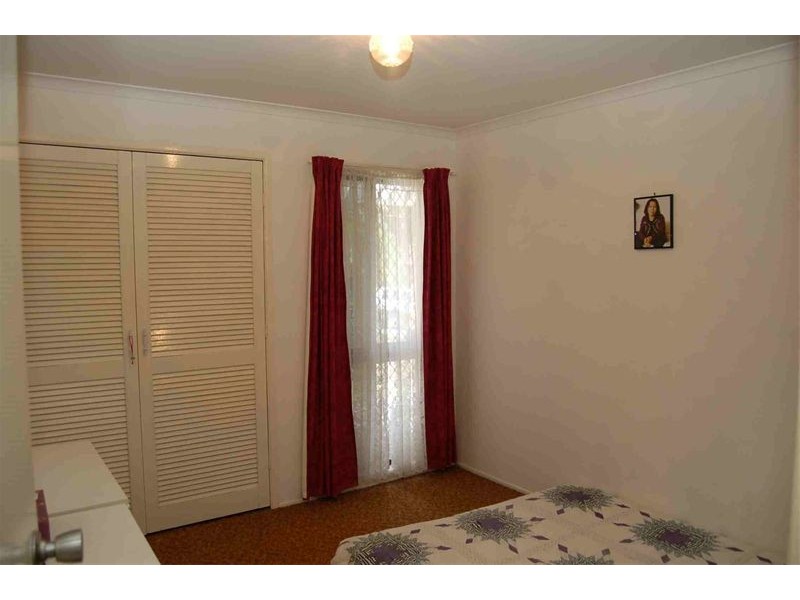 16 Clonmel Street, Regents Park QLD 4118