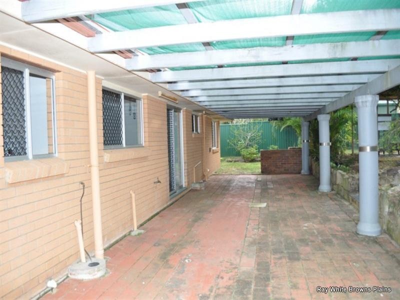 11 Mackellar Drive, Boronia Heights QLD 4124
