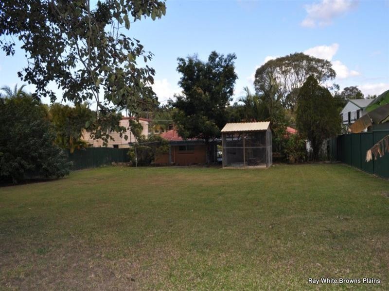 11 Mackellar Drive, Boronia Heights QLD 4124
