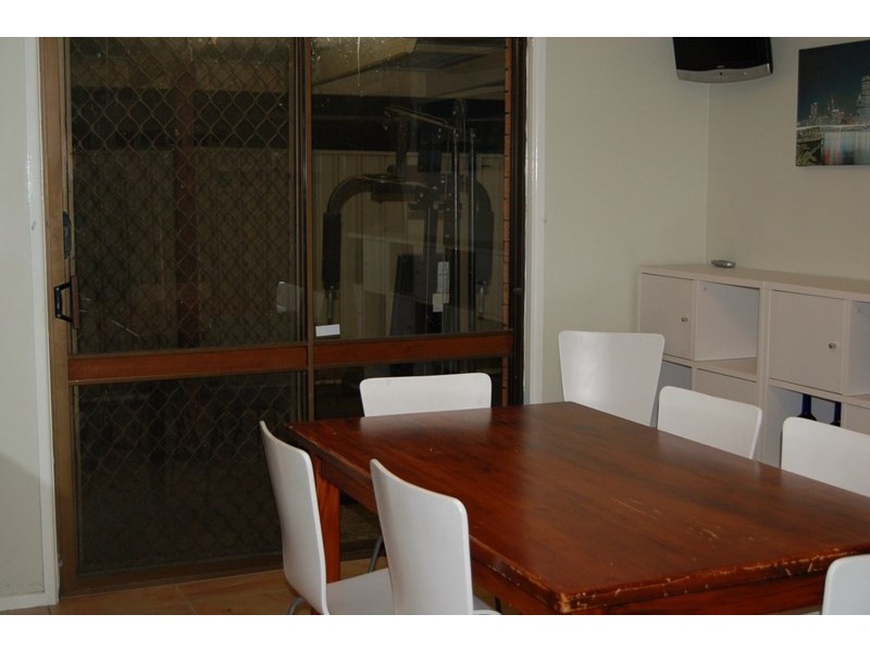 39 Dorachus Drive, Regents Park QLD 4118