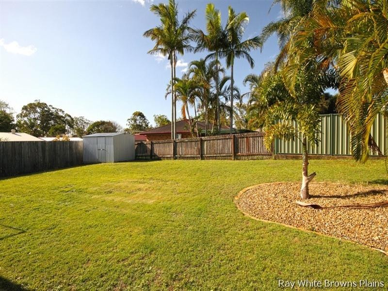 10 Semley Street, Hillcrest QLD 4118