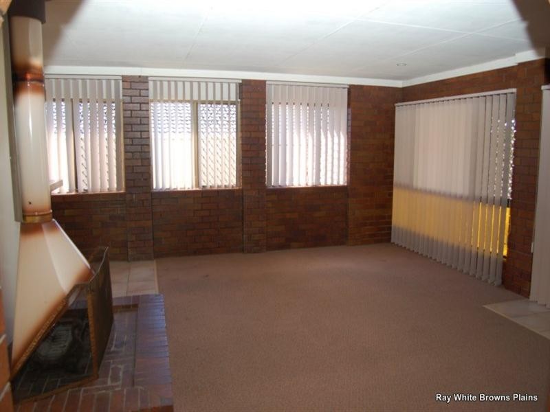 44 Vergulde Street, Regents Park QLD 4118