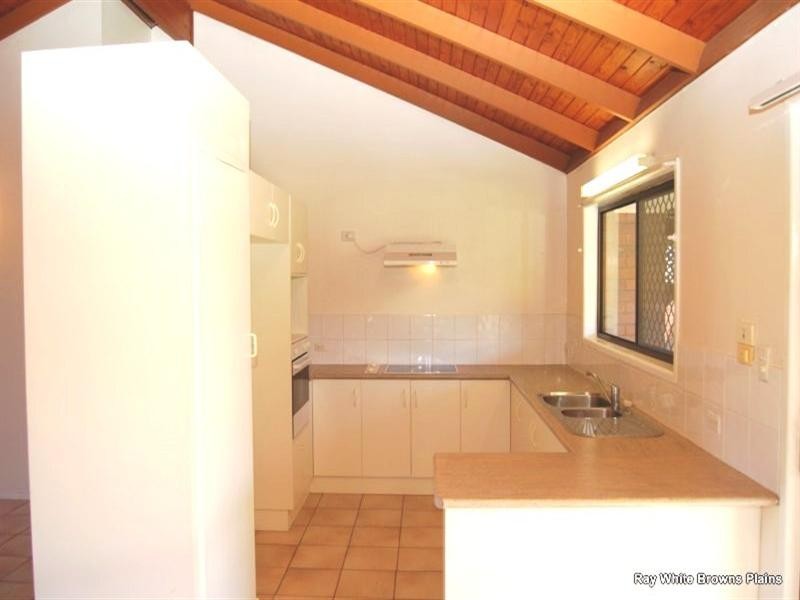 44 Vergulde Street, Regents Park QLD 4118