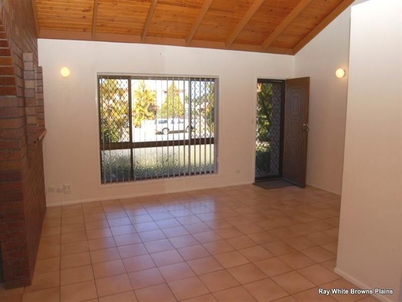 44 Vergulde Street, Regents Park QLD 4118