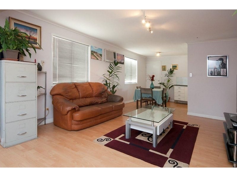 28 Blackbutt Street, Crestmead QLD 4132