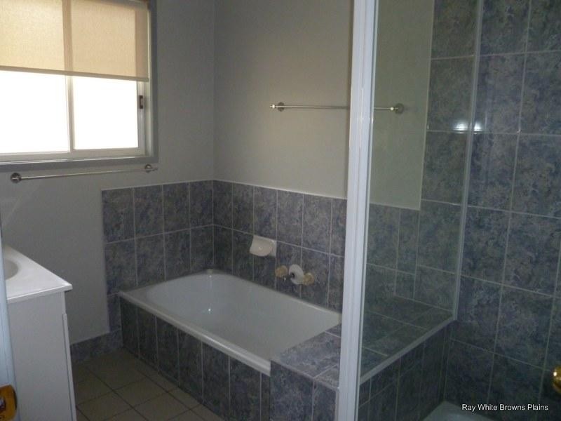 Munruben QLD 4125