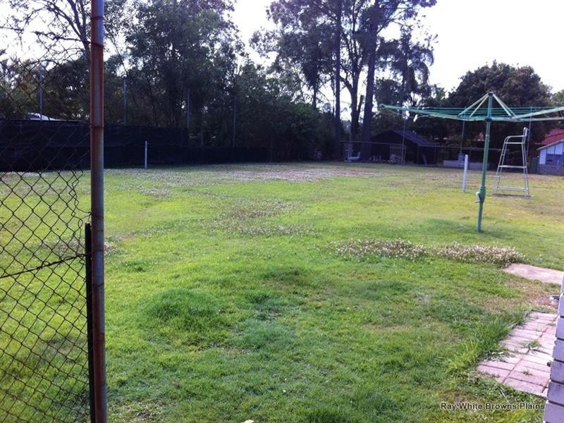 5 Anna Court, Boronia Heights QLD 4124