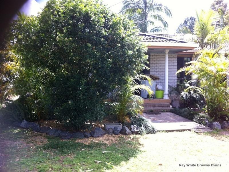 5 Anna Court, Boronia Heights QLD 4124