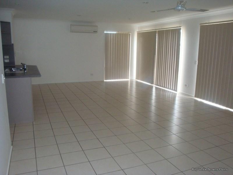 41 Freshwater Drive, Berrinba QLD 4117