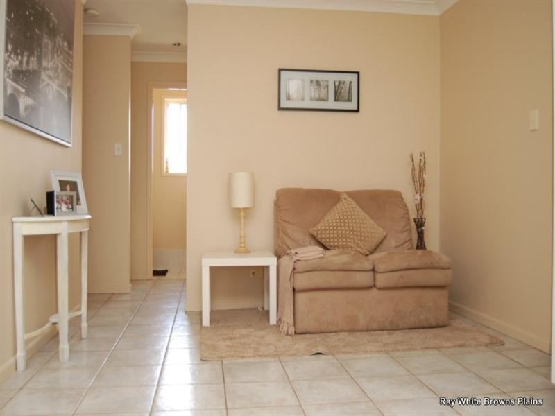 12 Woodrow Place, Marsden QLD 4132