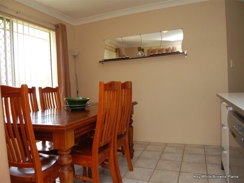 12 Woodrow Place, Marsden QLD 4132