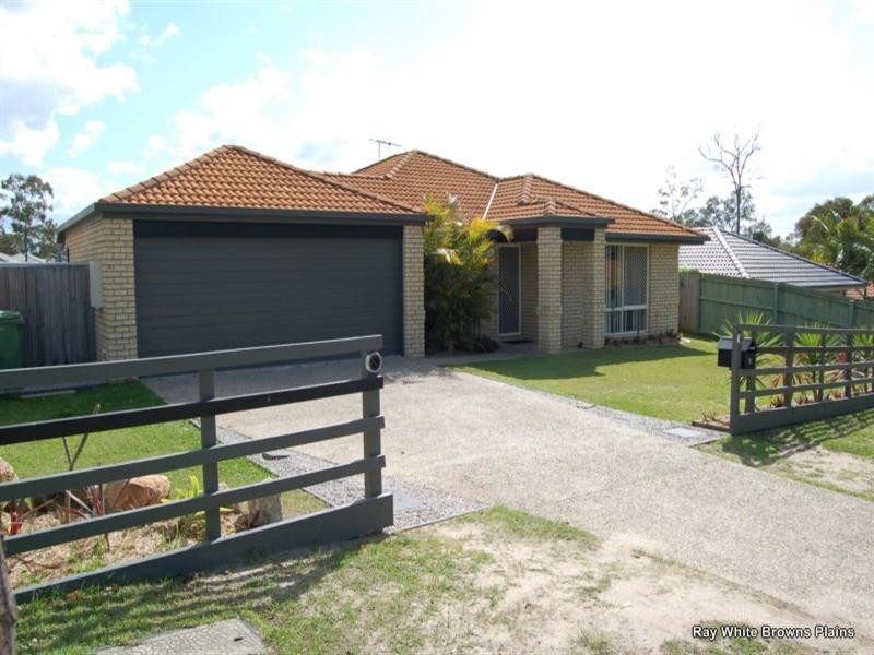 12 Woodrow Place, Marsden QLD 4132