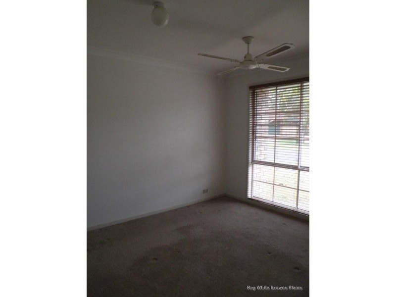 Regents Park QLD 4118