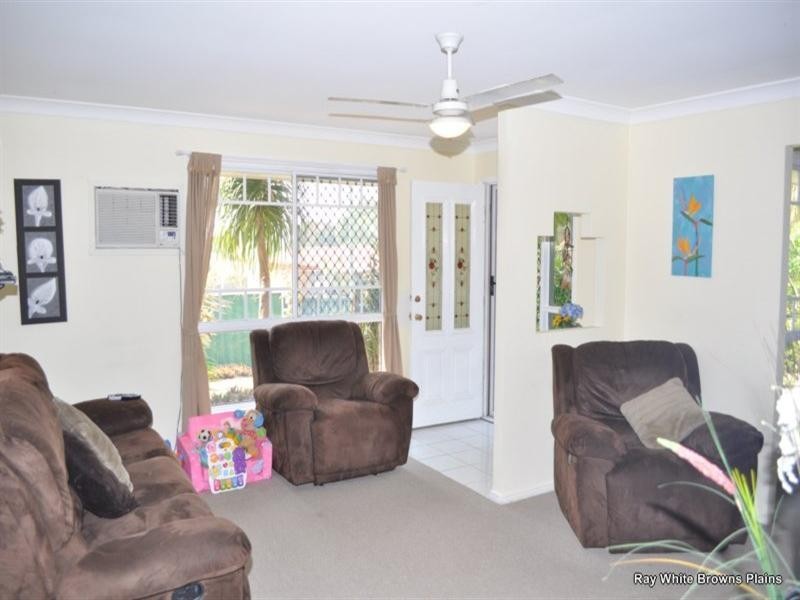 13 Greygum Court, Regents Park QLD 4118