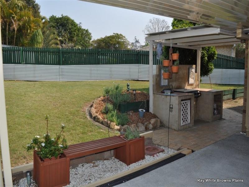 13 Greygum Court, Regents Park QLD 4118