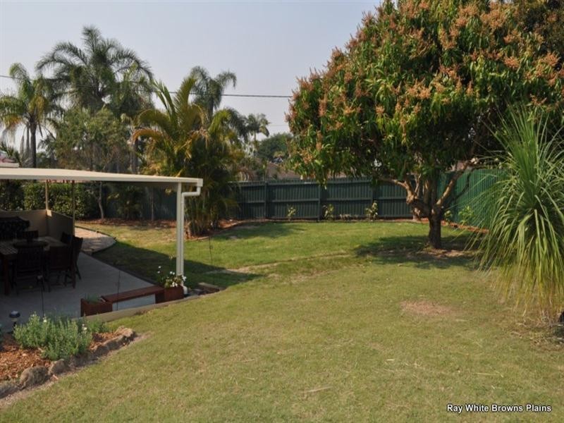 13 Greygum Court, Regents Park QLD 4118