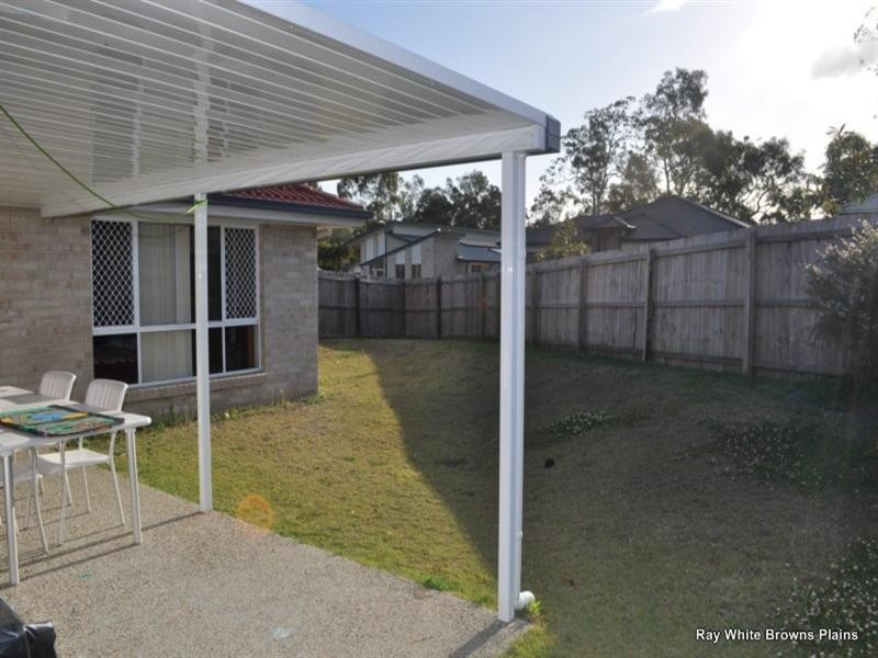 5 Eric Court, Hillcrest QLD 4118