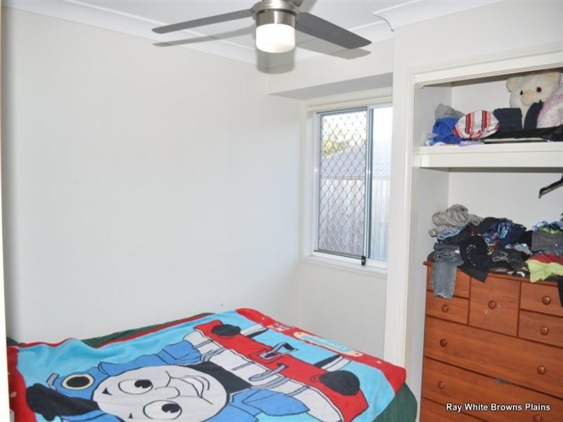 5 Eric Court, Hillcrest QLD 4118