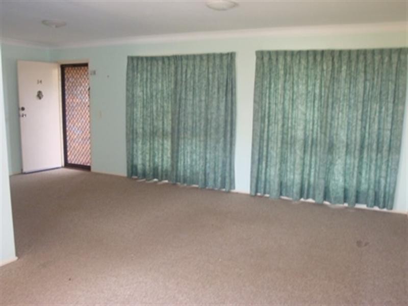 34 Dracon Street, Regents Park QLD 4118