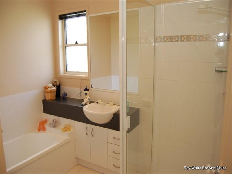 8 Rio Court, Underwood QLD 4119