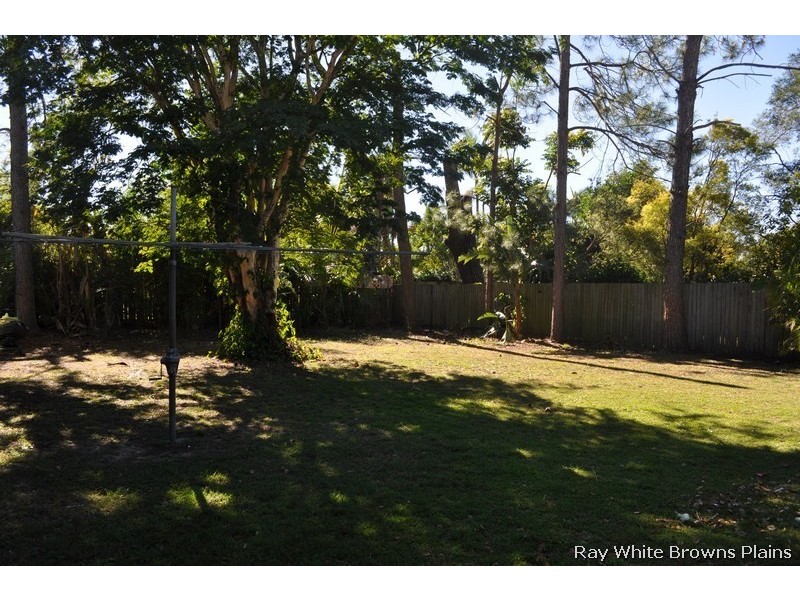 47 Sweetgum Street, Hillcrest QLD 4118