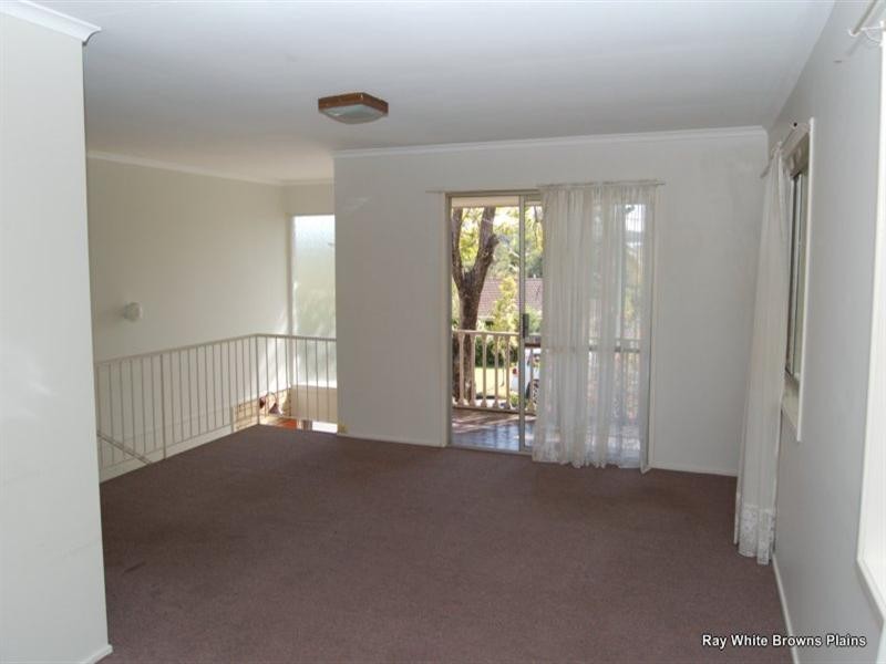 Regents Park QLD 4118