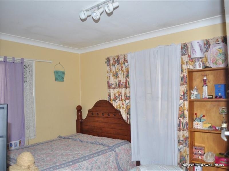 286 Middle Road, Boronia Heights QLD 4124