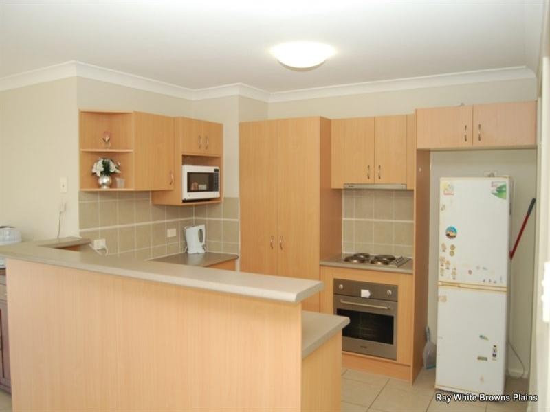 Regents Park QLD 4118