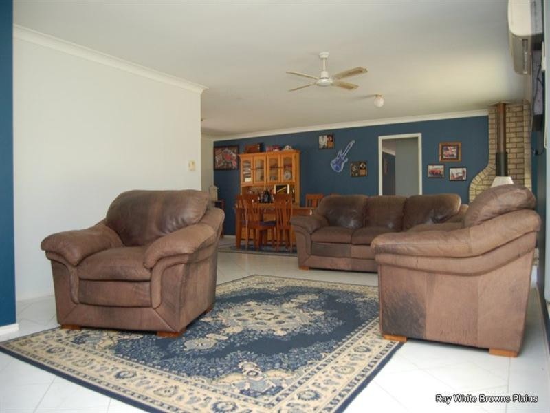 9-11 Lakefield Court, Chambers Flat QLD 4133